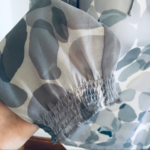 Loft XSP Stone Gray Quarter Length Sleeves Blouse - Picture 3 of 8